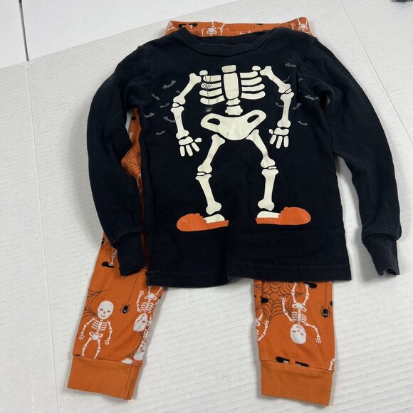 Skeleton Halloween Boy's Girl's Size 4 pajama Set loungewear Orange Slippers Web - Picture 1 of 6
